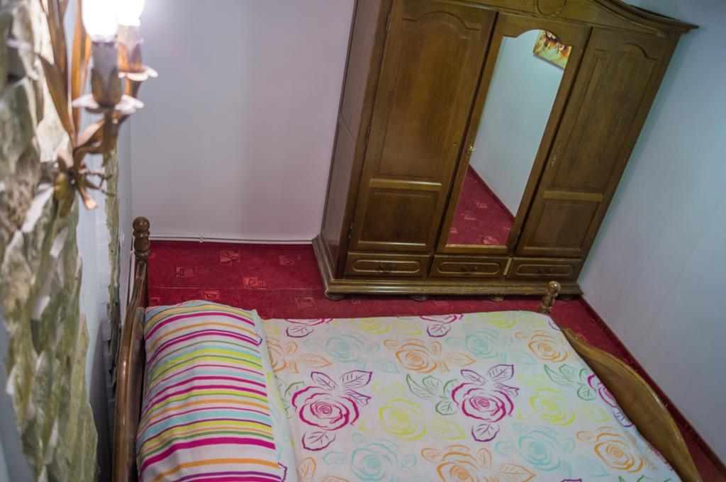 Fantasy Residence Braşov Kamer foto